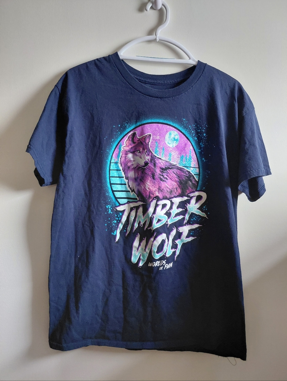 Timber Wolf Graphic Tee - Navy with Purple & Teal Artwork Mens Size L